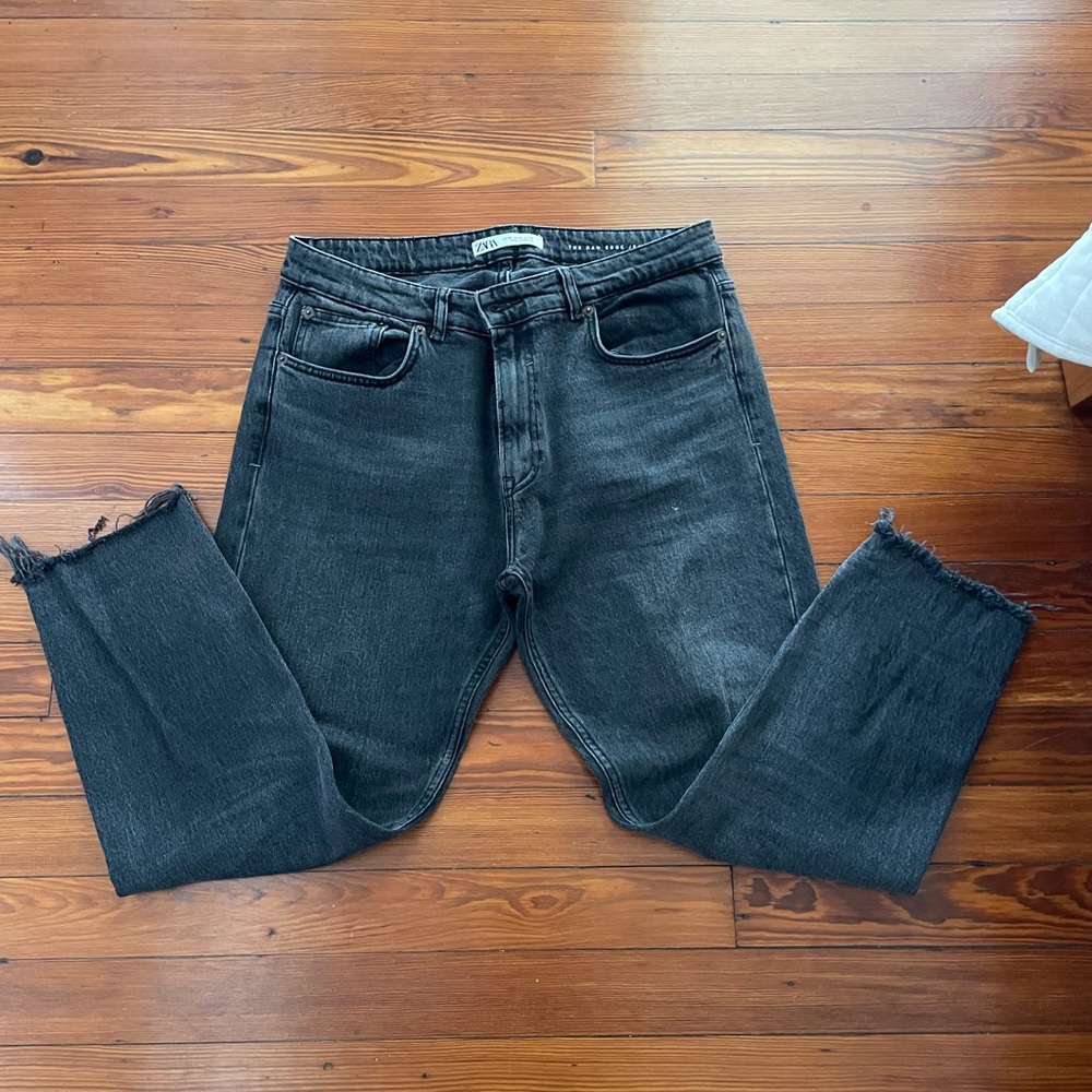 Zara Dark Gray Straight Jeans
